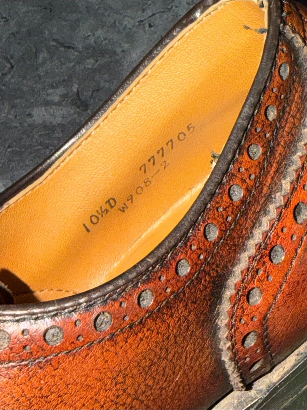 Vintage 10.5 D Classic Men’s Wingtip Dress Shoes - Brown